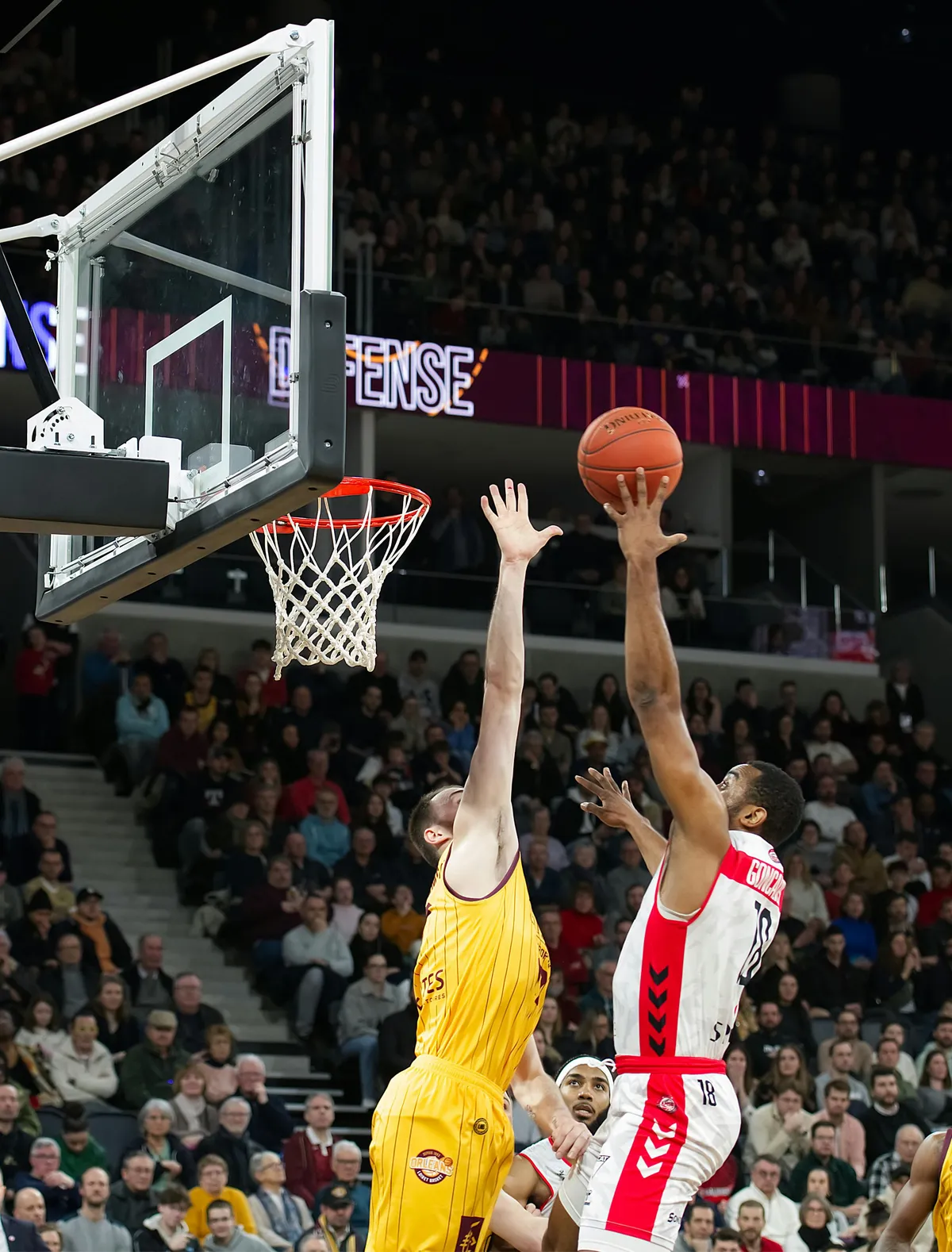 半岛体育 篮球投注 NBA季后赛前瞻